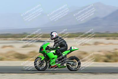 media/Apr-10-2022-SoCal Trackdays (Sun) [[f104b12566]]/Speed Shots Back Straight (930am)/